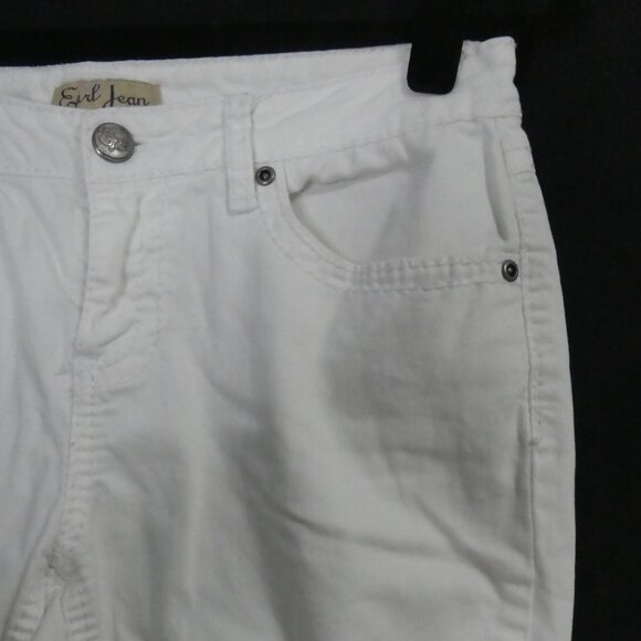EARL JEANS | size 6 | Chic White Rolled Cuff Capris - Picture 5 of 16
